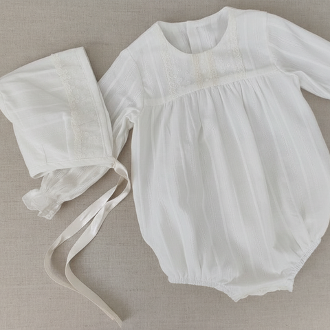 Pelele bebe con Capota