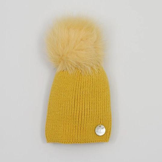 COMPRAR ON LINE GORRO PARA BEBE CON POMPON MARCA PANGASA