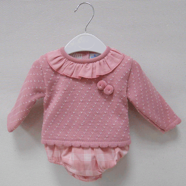 comprar on line conjunto de bebe niña para invierno Sardon