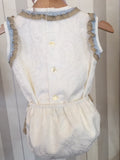 Conjunto Bebé niño en blanco y encajes.