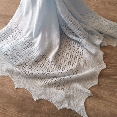 Toquilla de hilo de algodón suave para bebes. Marca La ponderosa
