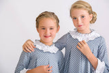 Vestido niña de corte evasé con vuelo y tela de lunares de Copo